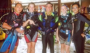 Heike and Brigit with friendly divers at Redang Aquatic Adventure Dive Centre